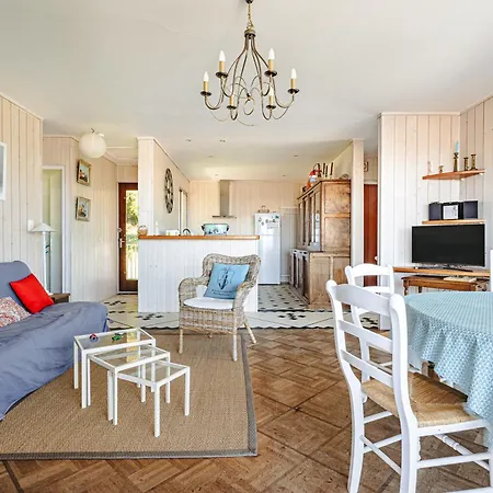 Holiday home Maison Bordure De Foret Et Vue *