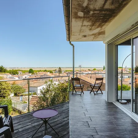 Maison Bordure De Foret Et Vue Holiday home *